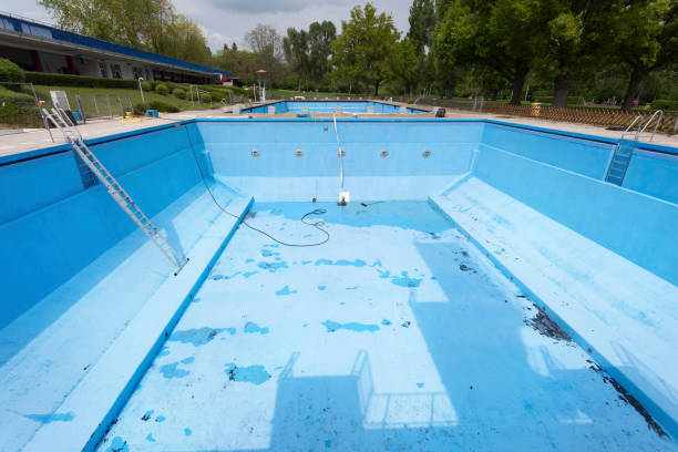 Best Water damage mitigation services  in Broad Brook, CT